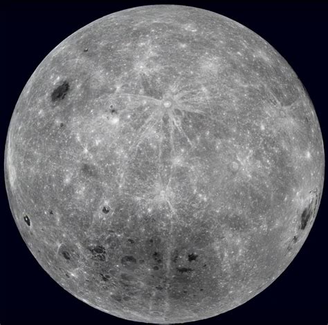 Обратная сторона Луны
 2024.04.25 12:59